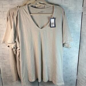 Universal Thread 3 identical, V-neck T-shirts casual cream summer plus size NWT